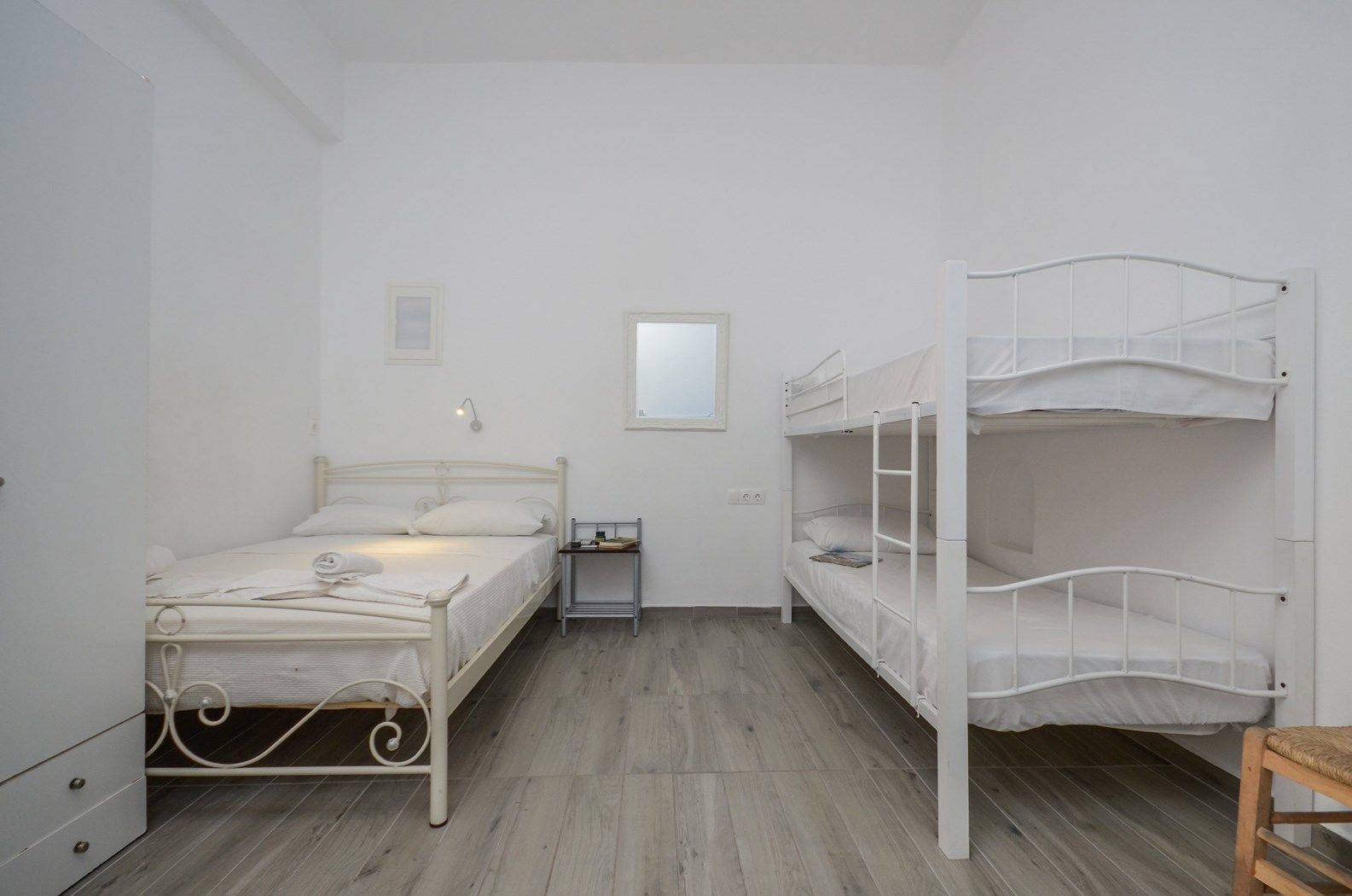 Depis Suites Naxos City Esterno foto
